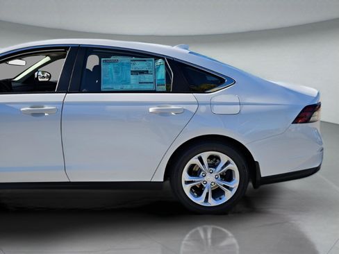 New 2025 Honda Accord LX image 34