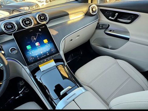 New 2026 Mercedes-Benz GLC 300 4MATIC image 32