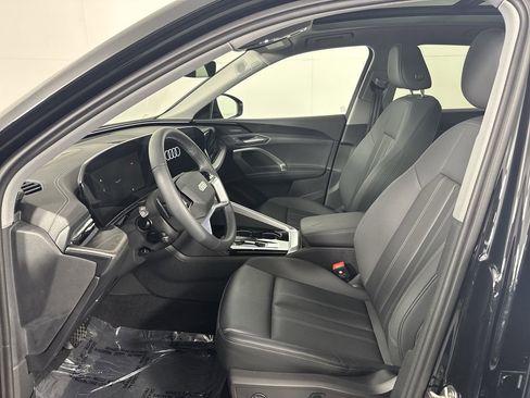 Used 2025 Audi Q5 Premium Plus w/ Premium Plus image 10