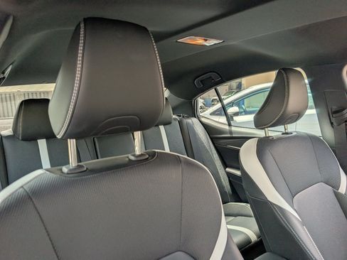 Used 2026 Toyota Camry SE w/ Convenience Package FWD image 3