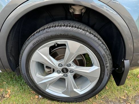 Certified 2022 Audi Q5 2.0T Premium Plus AWD/4WD image 22