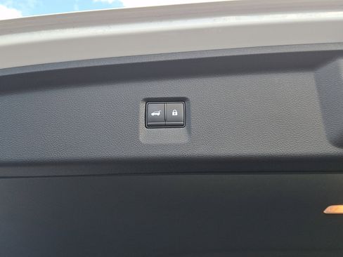 Certified 2025 INFINITI QX60 Sensory AWD/4WD image 31