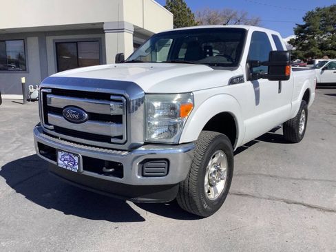 Used 2015 Ford F250 XLT image 3