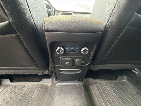 Used 2015 Ford Flex Limited w/ Equipment Group 302A AWD/4WD image 27