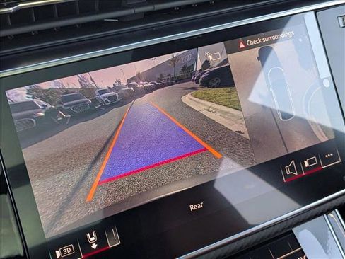 New 2026 Audi SQ8 Premium Plus AWD/4WD image 11
