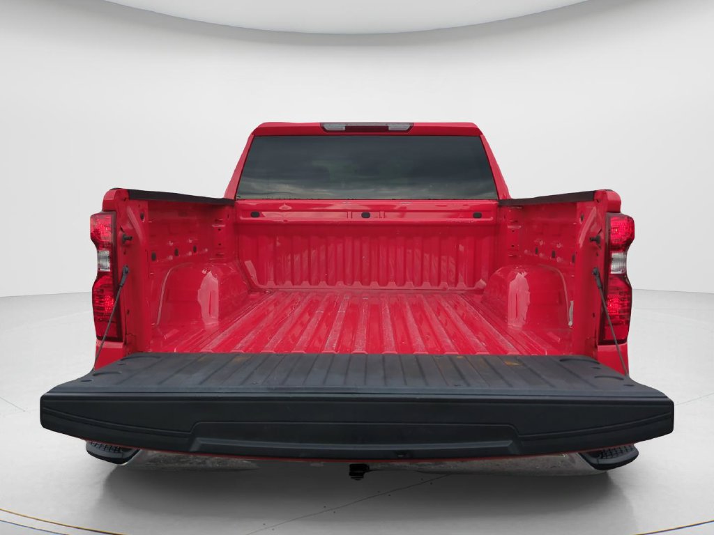 Used 2025 Chevrolet Silverado 1500 LT RWD image 9