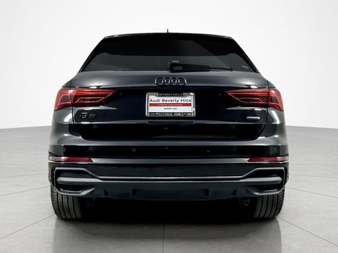 Used 2025 Audi Q3 2.0T Premium w/ Convenience Package image 4