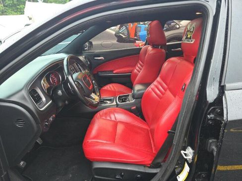 Used 2020 Dodge Charger Scat Pack RWD image 11