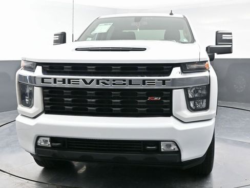 Used 2022 Chevrolet Silverado 2500 LT w/ Convenience Package image 5