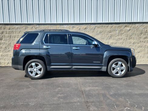 Used 2013 GMC Terrain SLE w/ Chrome Package image 1