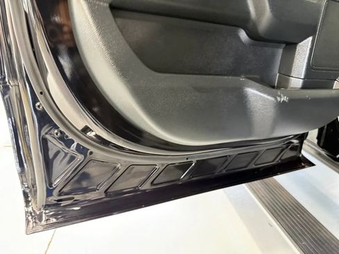 Used 2019 Ford F150 XLT w/ Equipment Group 302A Luxury AWD/4WD image 34