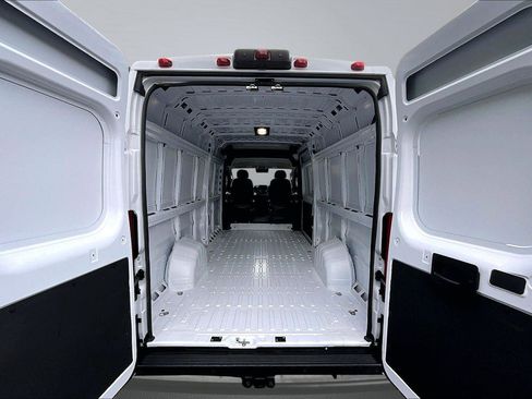 Used 2025 RAM ProMaster 3500 w/ Convenience Group FWD image 25