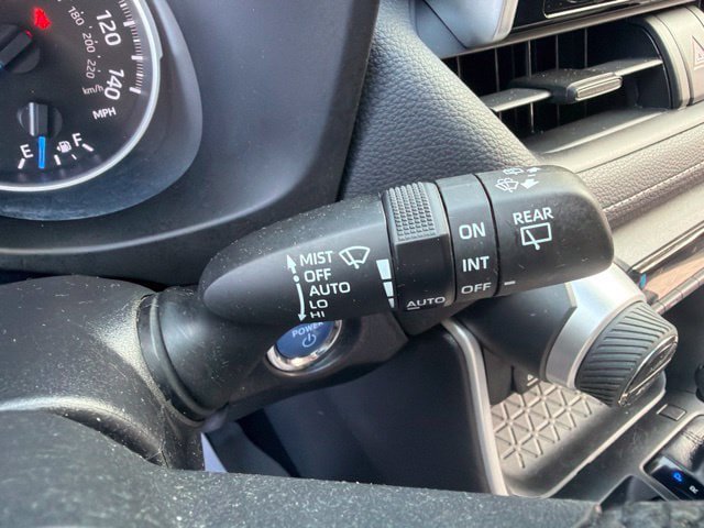 Used 2019 Toyota RAV4 XLE w/ Convenience Package AWD/4WD image 26