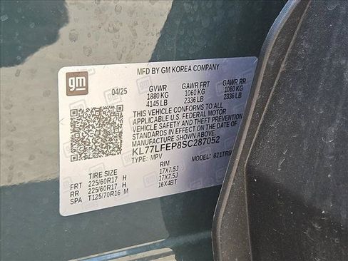 Used 2025 Chevrolet Trax LS w/ LS Convenience Package FWD image 16