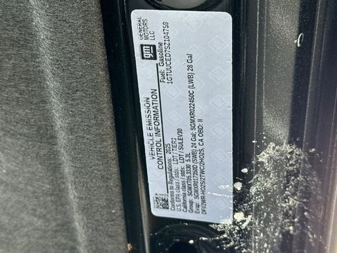 Used 2025 GMC Sierra 1500 Elevation image 40