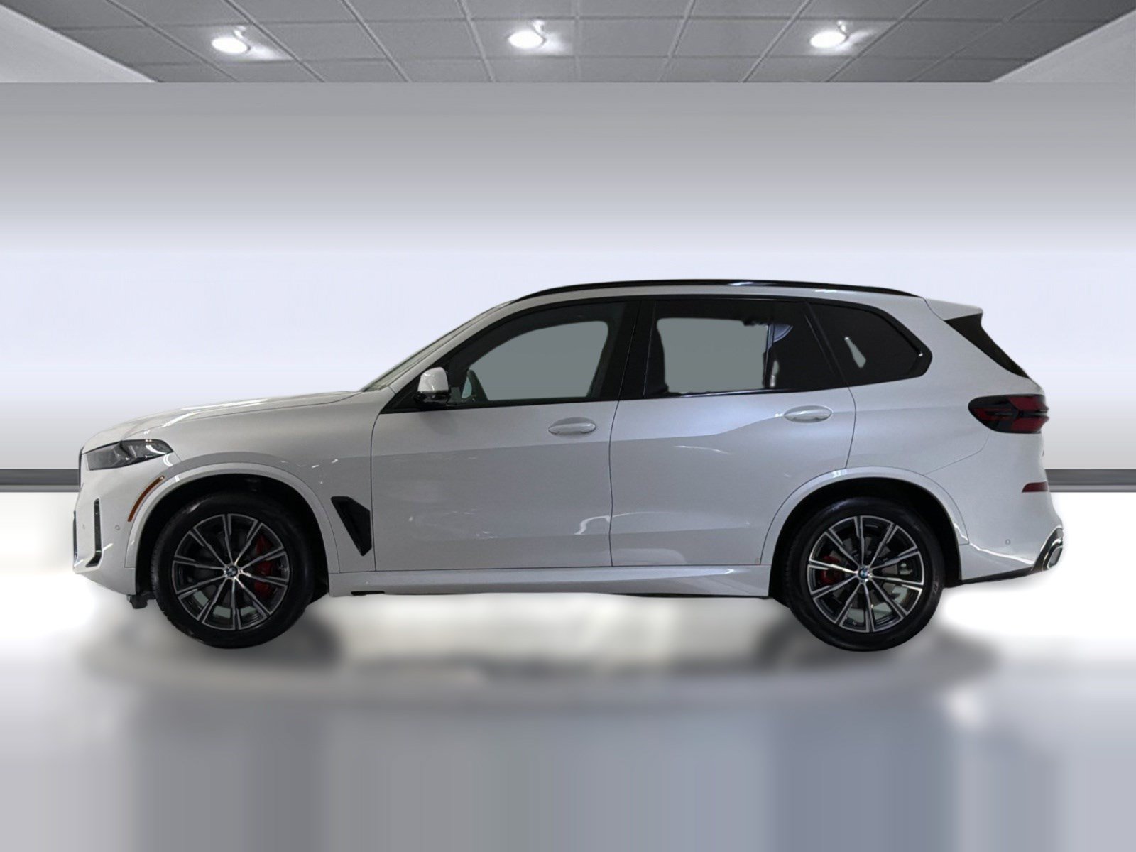 Used 2026 BMW X5 sDrive40i w/ M Sport Package RWD image 2
