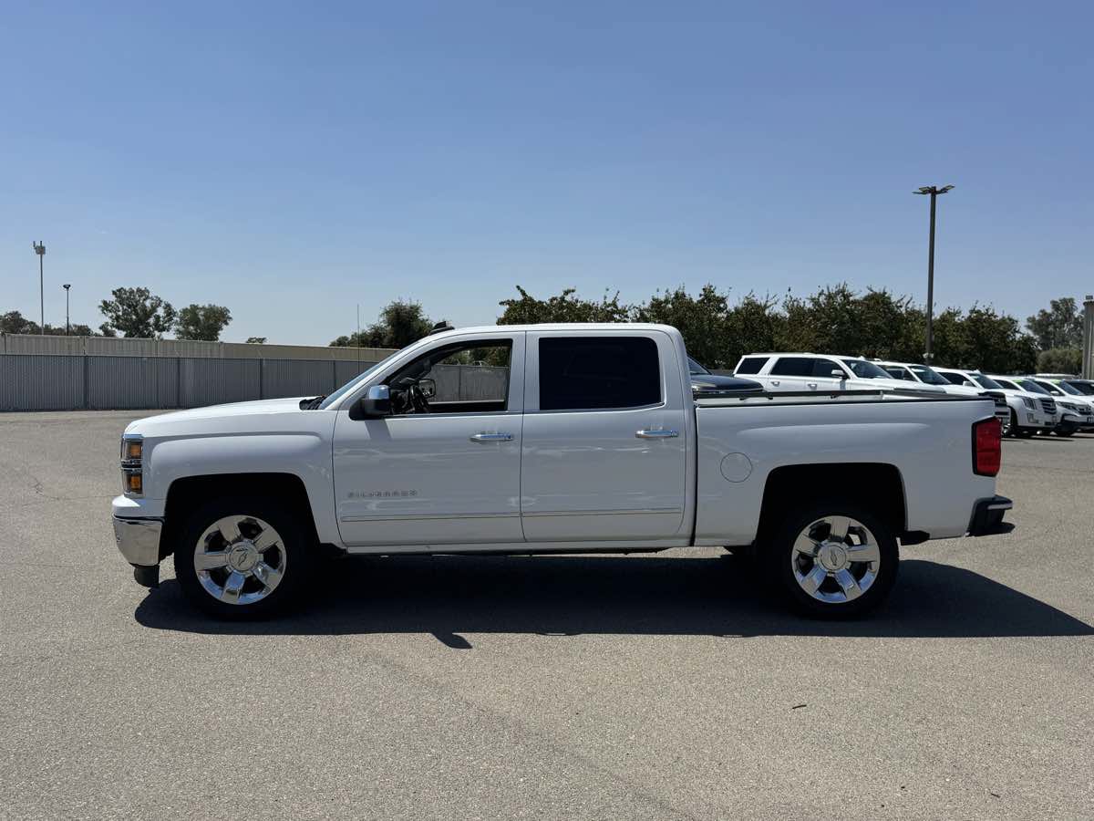 Used 2015 Chevrolet Silverado 1500 LTZ RWD image 6