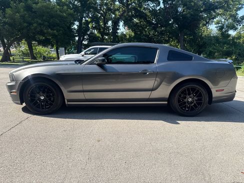 Used 2014 Ford Mustang Coupe w/ Equipment Group 102A RWD image 6