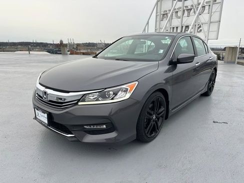 Certified 2017 Honda Accord Sport Special Edition image 12