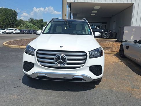 Certified 2024 Mercedes-Benz GLS 450 4MATIC image 2