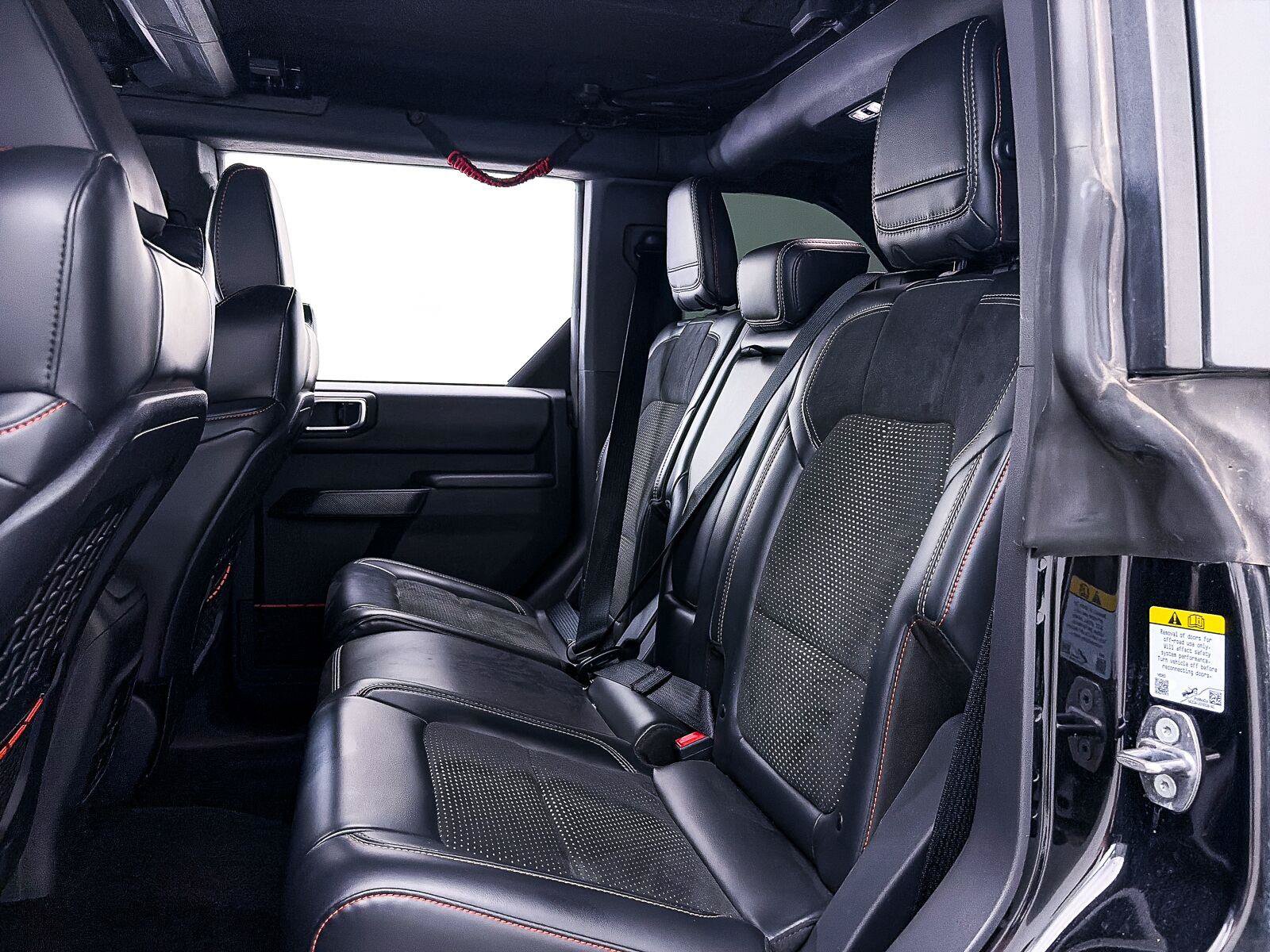 Used 2024 Ford Bronco Raptor w/ Interior Carbon Fiber Pack 6 AWD/4WD image 36