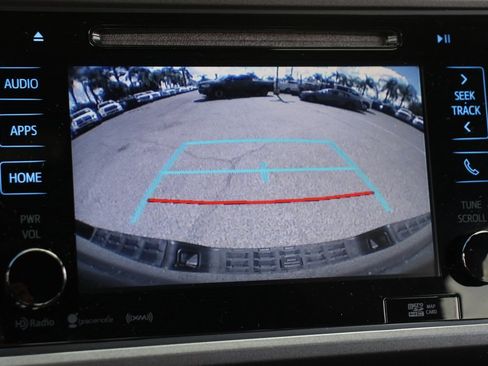 Used 2019 Toyota Tacoma TRD Sport image 25