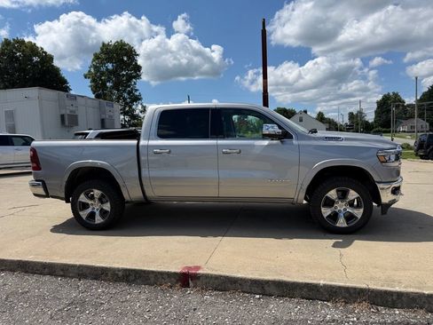 Used 2020 RAM 1500 Laramie AWD/4WD image 5