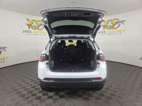 Certified 2022 Jeep Compass Limited AWD/4WD image 31