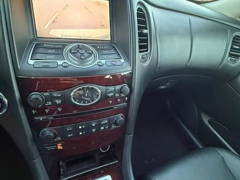 Used 2017 INFINITI QX50 Journey w/ Premium Package image 14