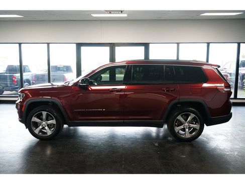 Used 2021 Jeep Grand Cherokee L Limited w/ Luxury Tech Group II AWD/4WD image 4