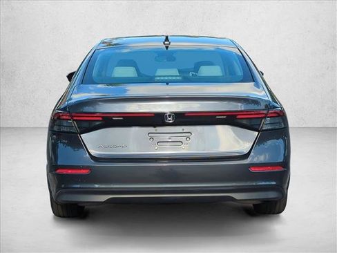 Used 2023 Honda Accord EX image 6