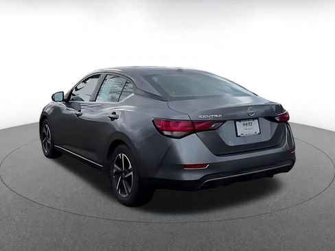 Used 2025 Nissan Sentra SV image 10