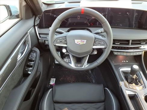 New 2026 Cadillac CT5 V Blackwing w/ Carbon Fiber 2 Package RWD image 17