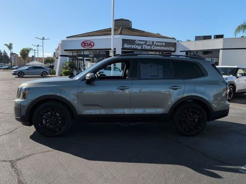 Used 2025 Kia Telluride EX AWD/4WD image 6