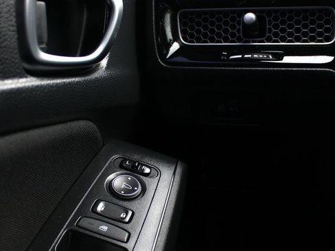 Used 2022 Honda Civic Sport image 13