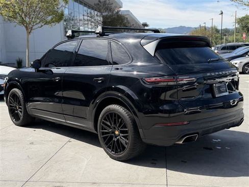 Used 2019 Porsche Cayenne image 3