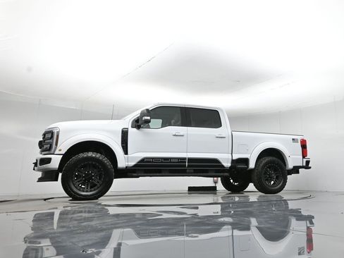 New 2026 Ford F250 Lariat w/ Black Appearance Package image 54