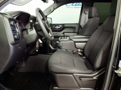 Used 2021 Chevrolet Silverado 1500 Custom AWD/4WD image 10