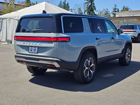 Used 2023 Rivian R1S Adventure Quad AWD/4WD image 7
