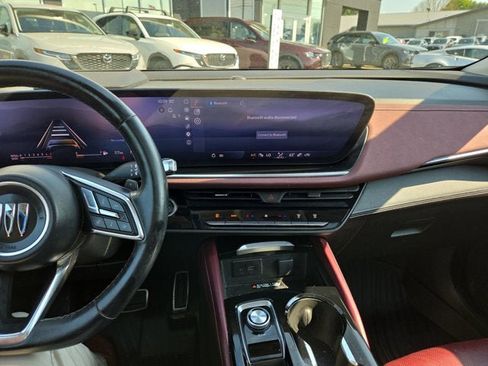 Used 2024 Buick Envision Sport Touring AWD/4WD image 18