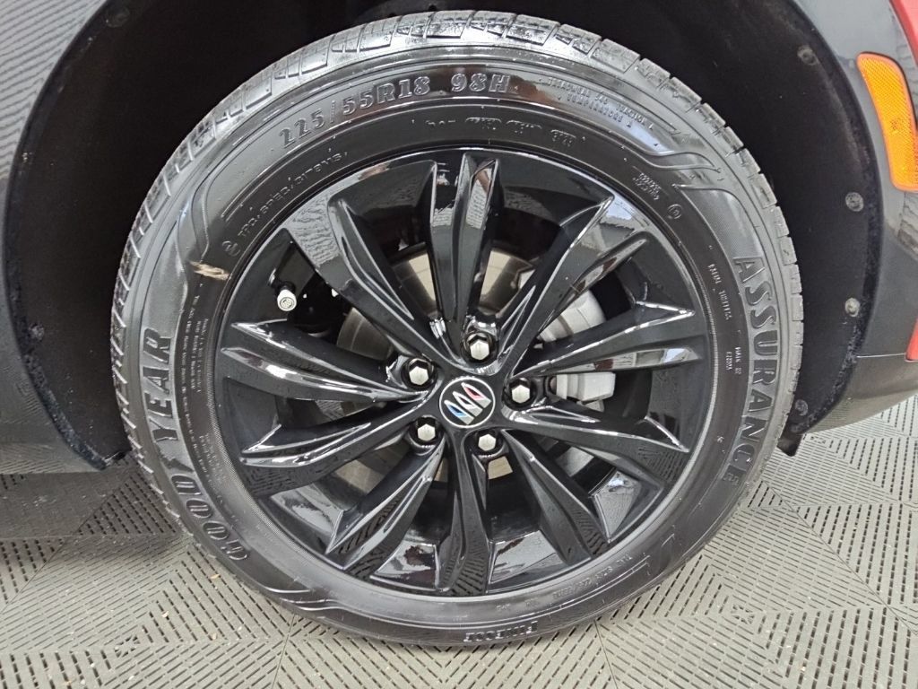 Used 2024 Buick Envista Sport Touring w/ Convenience I Package FWD image 45
