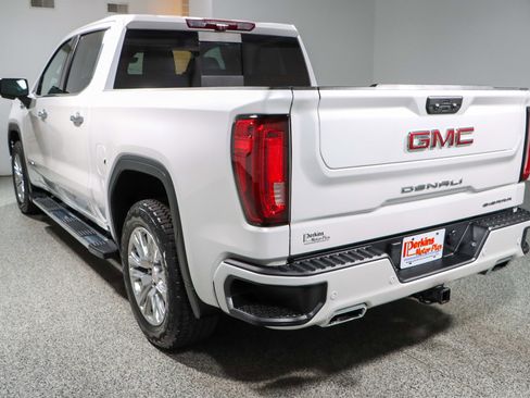 Used 2022 GMC Sierra 1500 Denali image 9