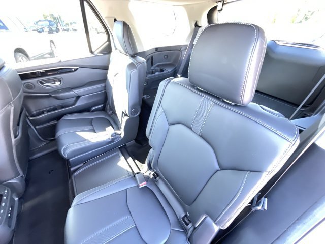 Used 2024 Honda Pilot EX-L image 17
