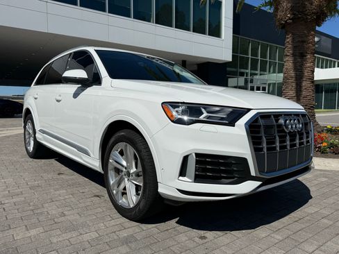 Used 2023 Audi Q7 3.0T Premium Plus AWD/4WD image 10