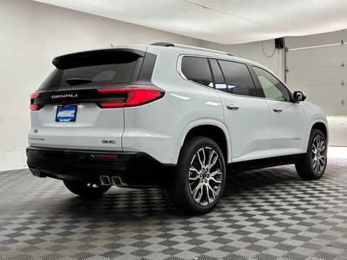 New 2026 GMC Acadia Denali Ultimate w/ LPO, Floor Liner Package AWD/4WD image 11