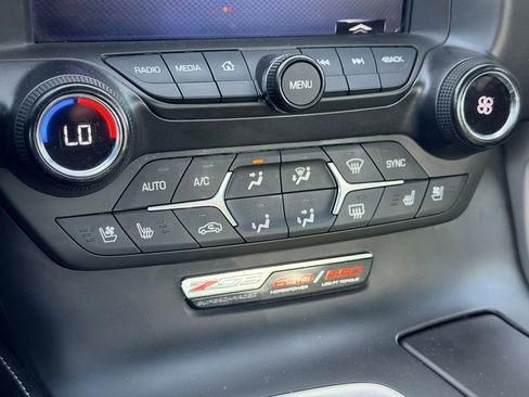 Used 2015 Chevrolet Corvette Z06 w/ 2LZ Preferred Equipment Group RWD image 27