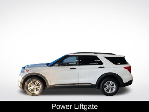 Used 2021 Ford Explorer XLT w/ Equipment Group 202A image 16