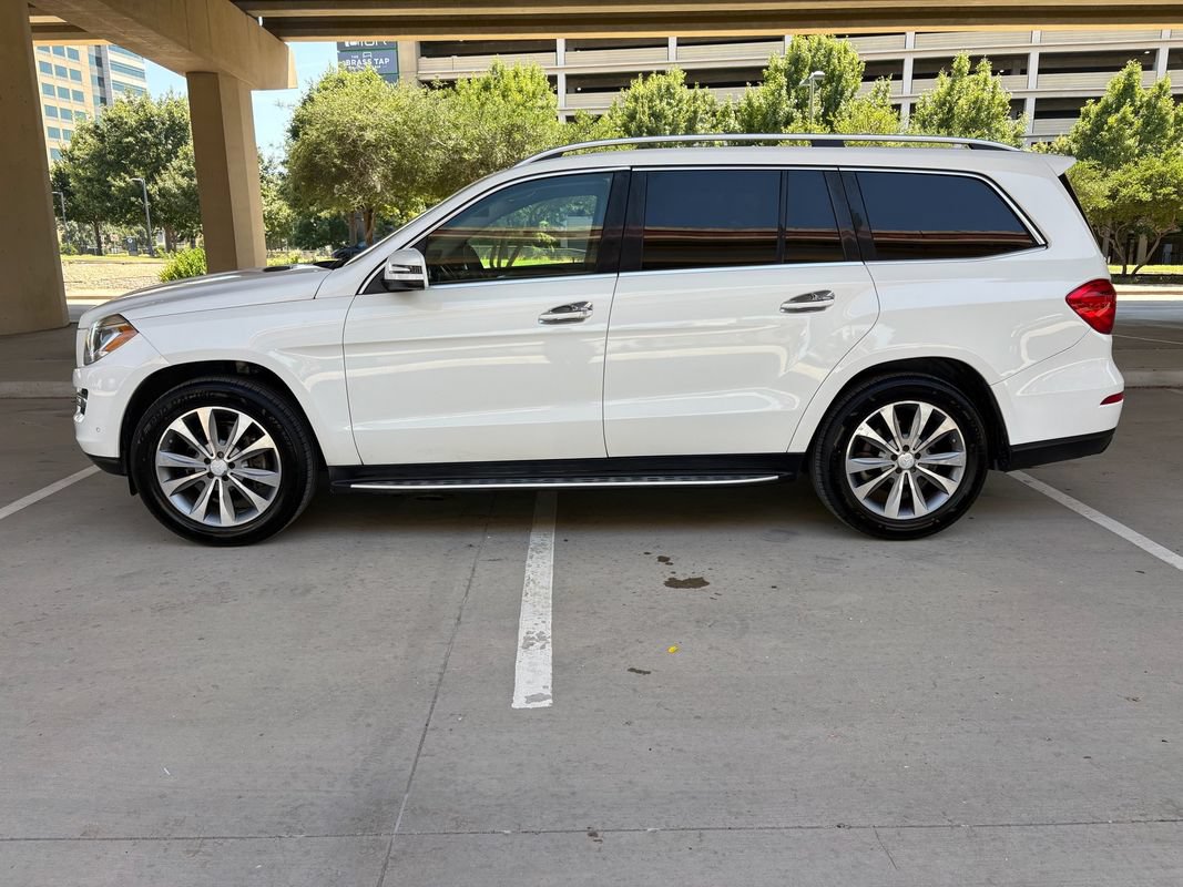 Used 2014 Mercedes-Benz GL 450 4MATIC image 9