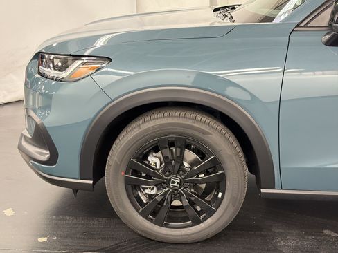 New 2027 Honda HR-V Sport image 11