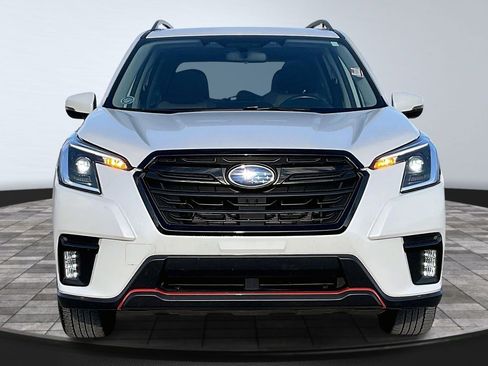 Used 2023 Subaru Forester Sport image 3